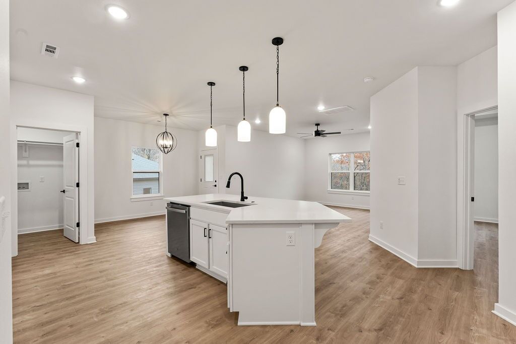 Property Photo: 9 Lathrop Drive AR 72715