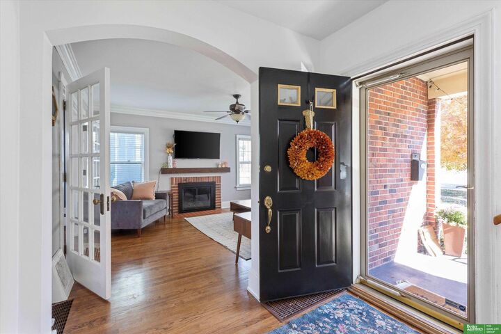 Property Photo: 320 S 49 Avenue NE 68132