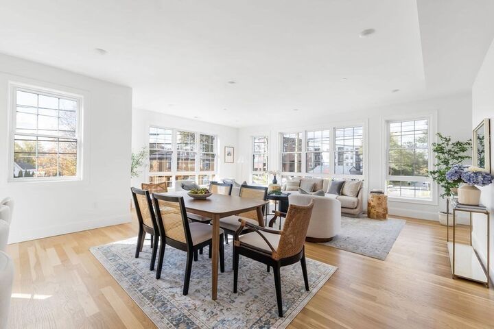 Property Photo: 272 Lincoln Street 104 MA 01752