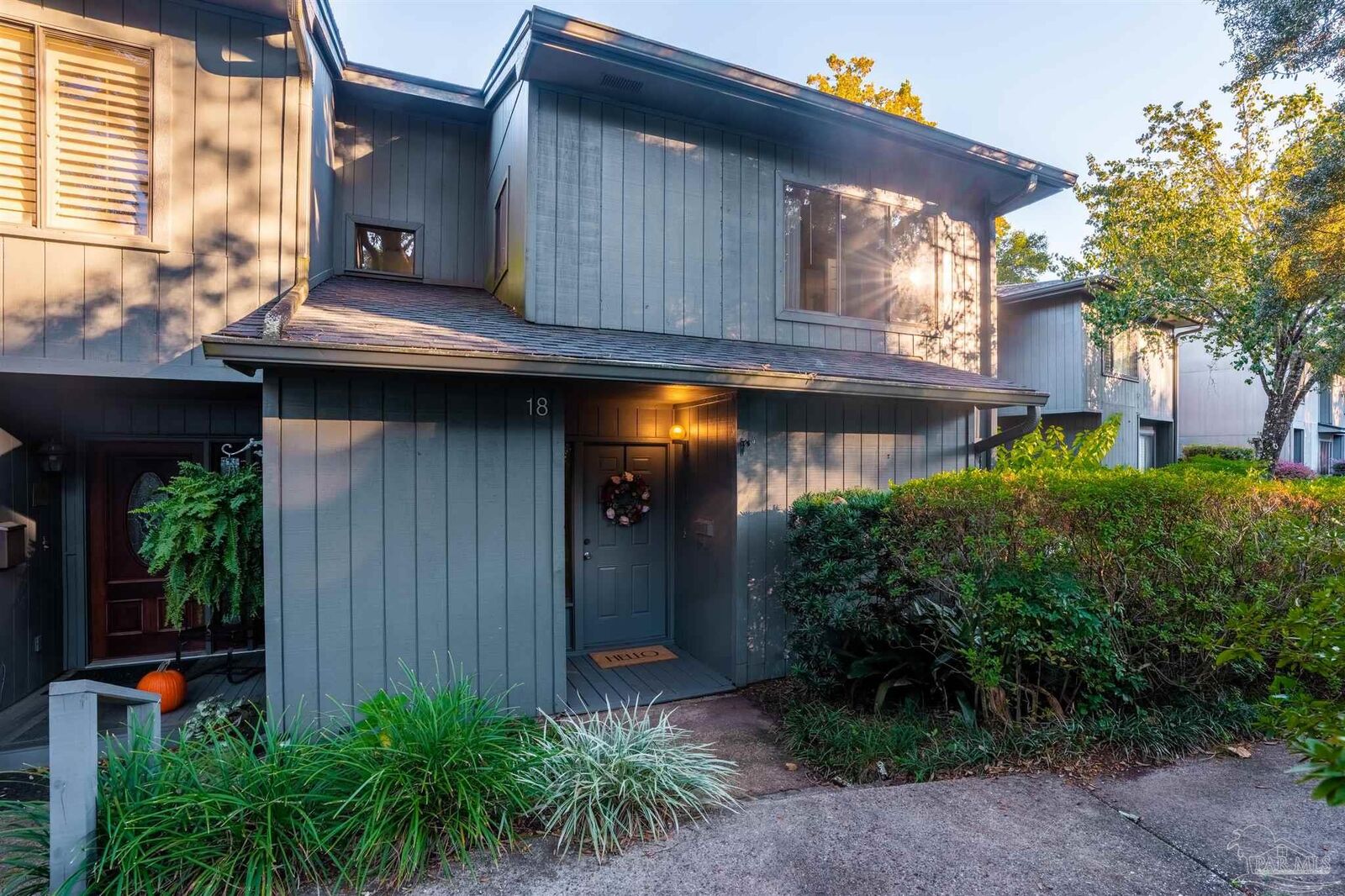 Property Photo:  18 Hillbrook Way  FL 32503 