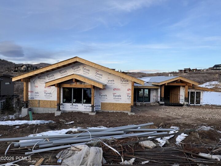 Property Photo: 9452 N Vale View Circle UT 84036