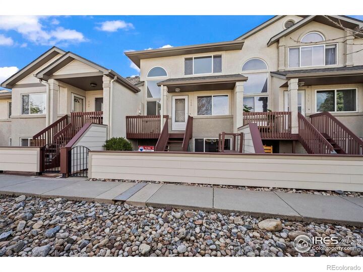 546 Ridgeview Drive  Louisville CO 80027 photo