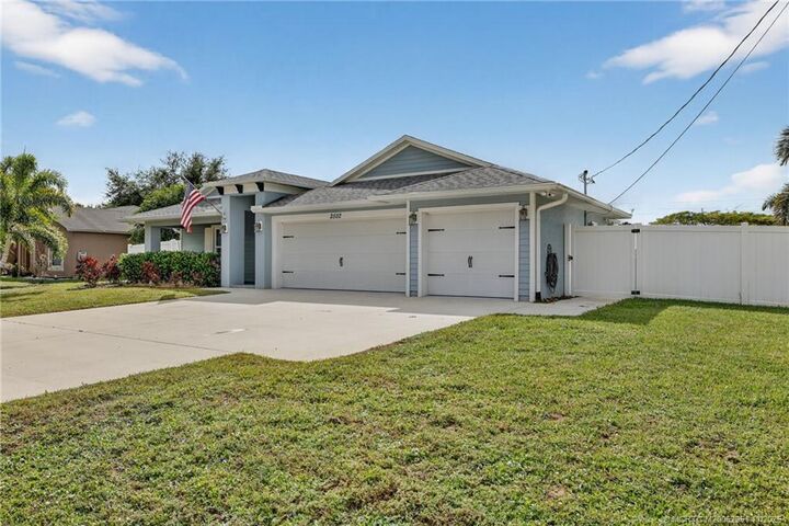 Property Photo: 2502 SW Dalpina Road FL 34953
