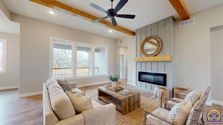 Property Photo:  2628 SW Sherwood Park Dr  KS 66614 