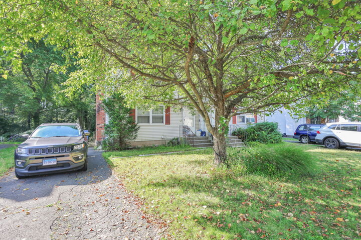 Property Photo: 92 Westerly Street CT 06042