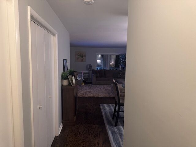 Property Photo: 7 Hamilton Avenue Apt 32 CT 06854