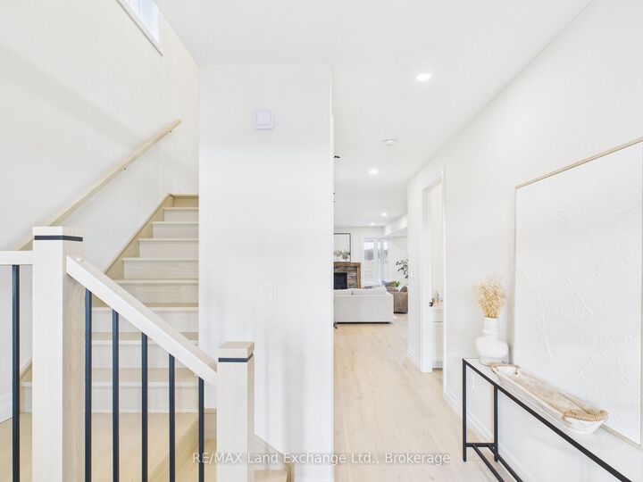 Property Photo:  99 Inverness Street N  ON N2Z 1J4 