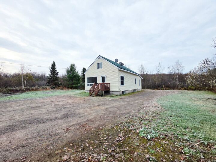 Photo de la propriété: 167-179 Lake Nosbonsing Road ON P0H 1H0