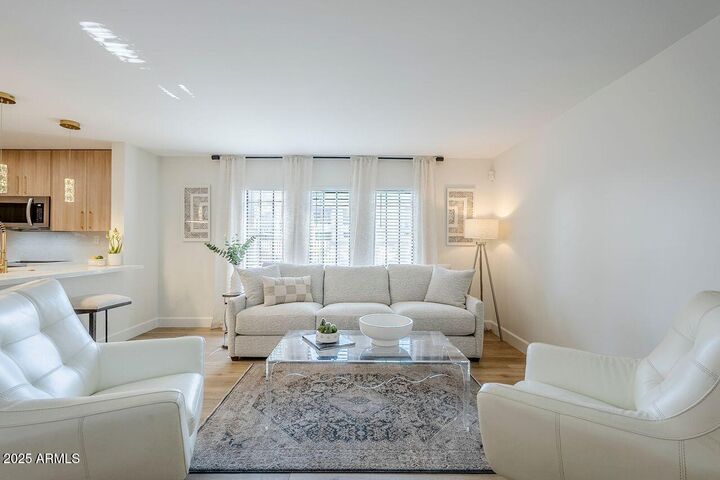 Property Photo: 5201 N 24th Street 107 AZ 85016