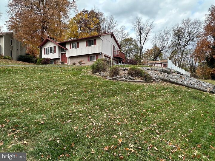 Property Photo: 2776 Stevens Summit Drive PA 17512