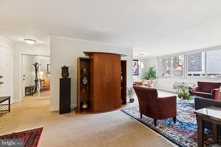 Property Photo:  1919 Chestnut Street 707  PA 19103 