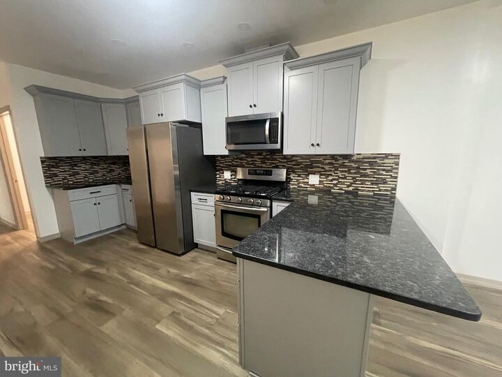 Property Photo: 20 Pennsylvania Avenue 1st Floor/Unit A PA 19605