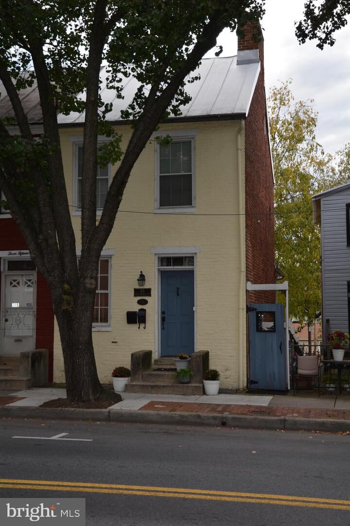 Property Photo: 313 Market Street S MD 21701