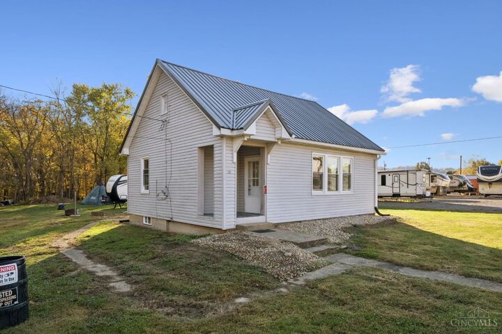 Property Photo:  312 White Oak Street  OH 45131 