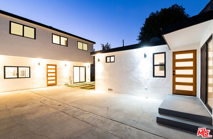 Property Photo:  7021 Walker Ave  CA 90201 