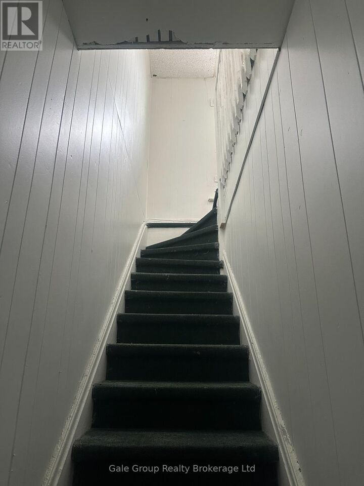 Property Photo:  457 Dundas Street Unit 6  ON N4S 1C2 