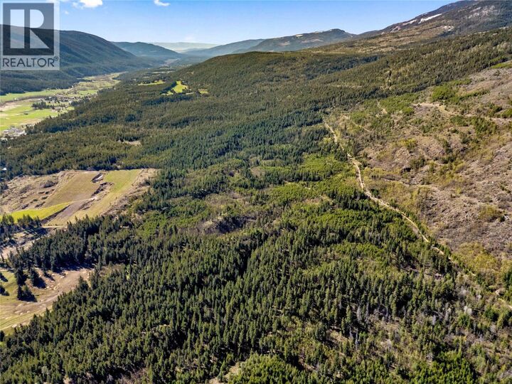 3221 Edes Road  Salmon Arm BC V1E 3E9 photo