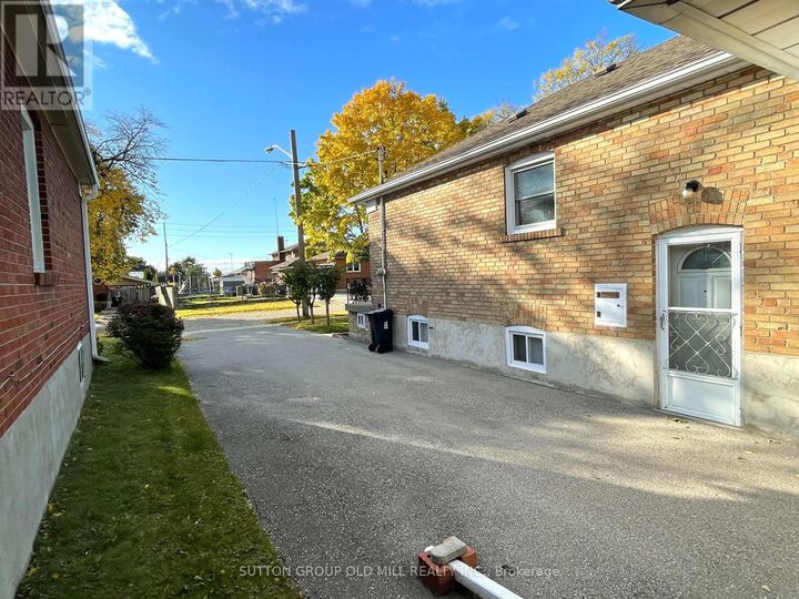 Property Photo: 36 Alden Avenue ON M8Z 1C5