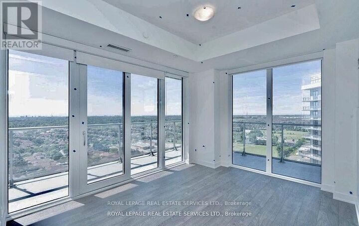 Property Photo:  4675 Metcalfe Avenue 1704  ON L5M 0Z8 