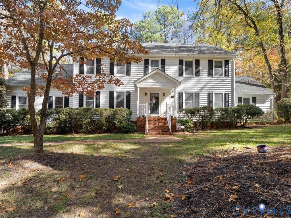 Property Photo: 8810 Cardiff Road VA 23236