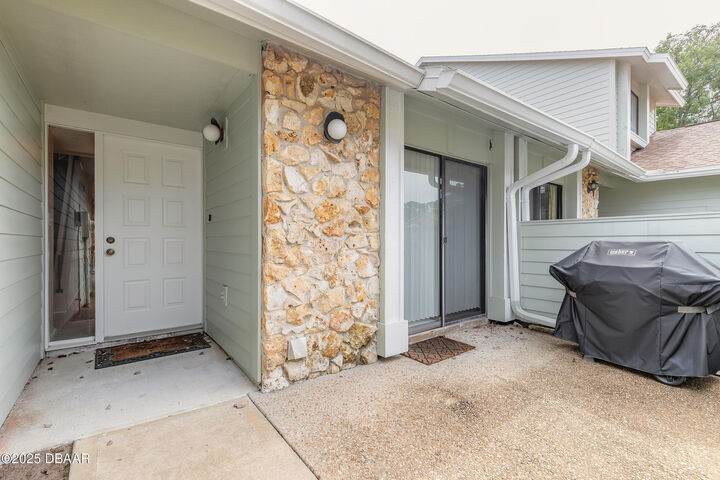 Photo de la propriété: 221 Surf Scooter Drive FL 32119