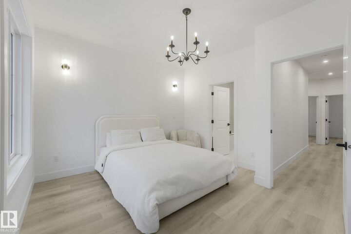 Property Photo:  42 Ave Avenue 3518  AB T4X 3G4 