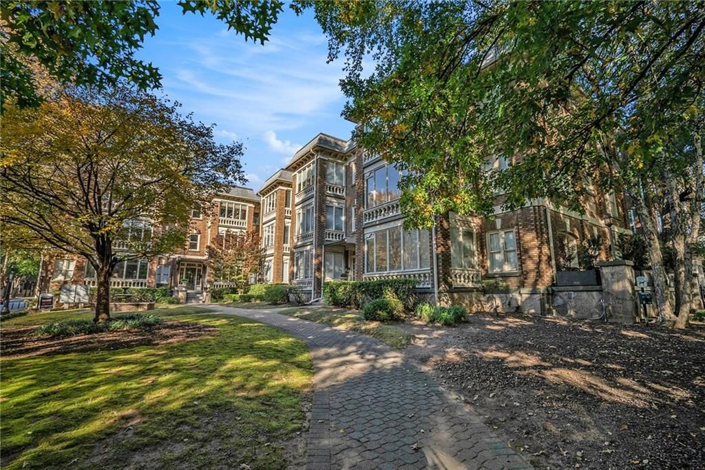 Property Photo: 272 14th Street NE 23 GA 30309