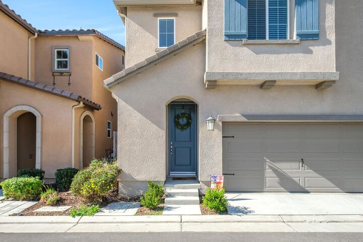 Property Photo: 174 S Mission Drive CA 93636