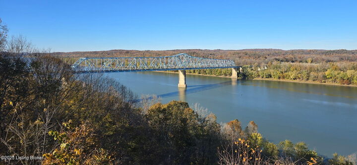 Property Photo:  116 Lisa Dr  KY 40108 