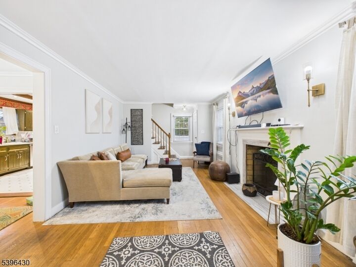 Property Photo:  402 W Gibbons St  NJ 07036 