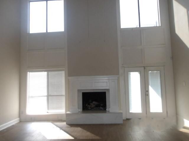 Property Photo:  6111 Hampton Way Court  TX 77389 