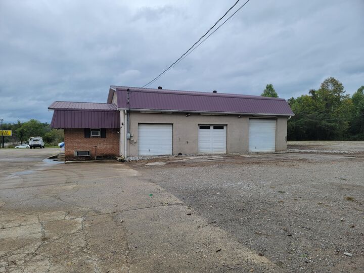 Property Photo:  7744 S Hwy 27  KY 42519 