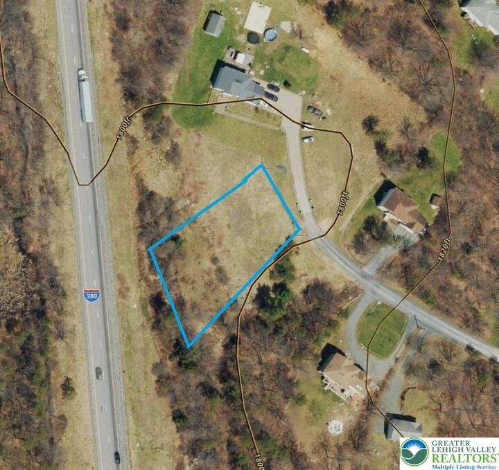 Property Photo:  221 Williams Lane  PA 18355 