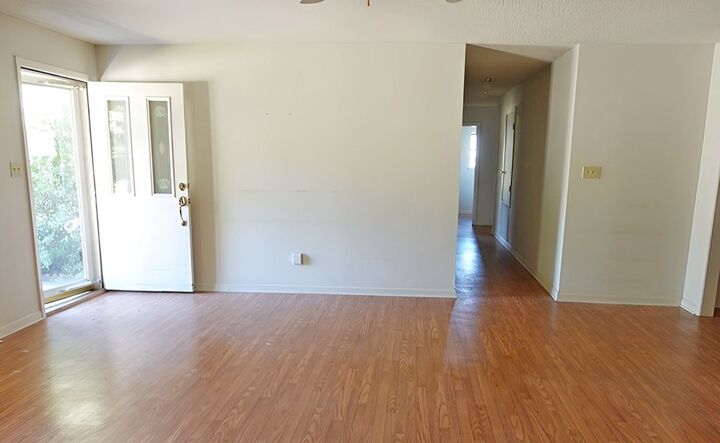 Property Photo: 300 Oak Ln TX 75935