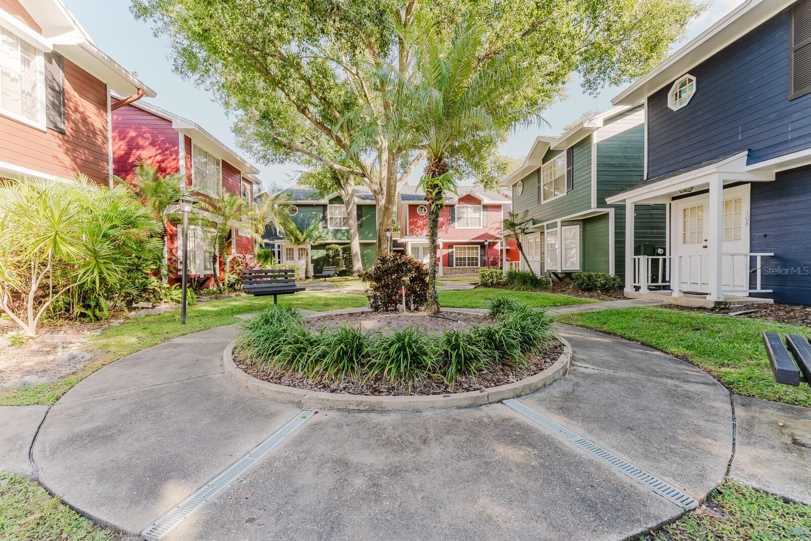 Property Photo:  5990 Scotchwood Glen 104  FL 32822 