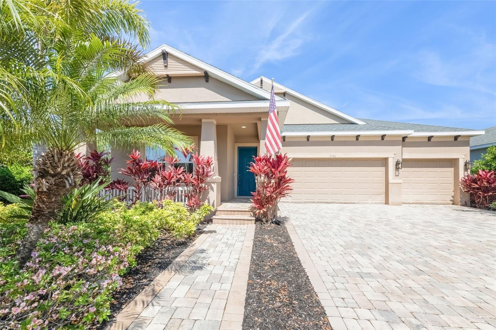 Property Photo:  5116 Coastal Scene Drive  FL 33572 