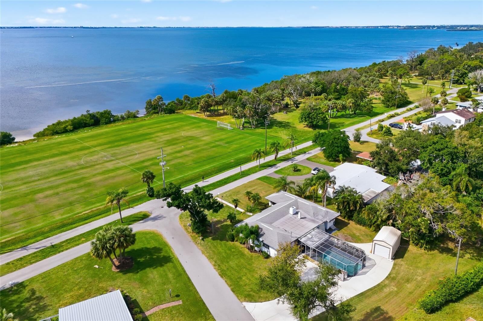 Property Photo: 6240 Uplands Boulevard FL 34243