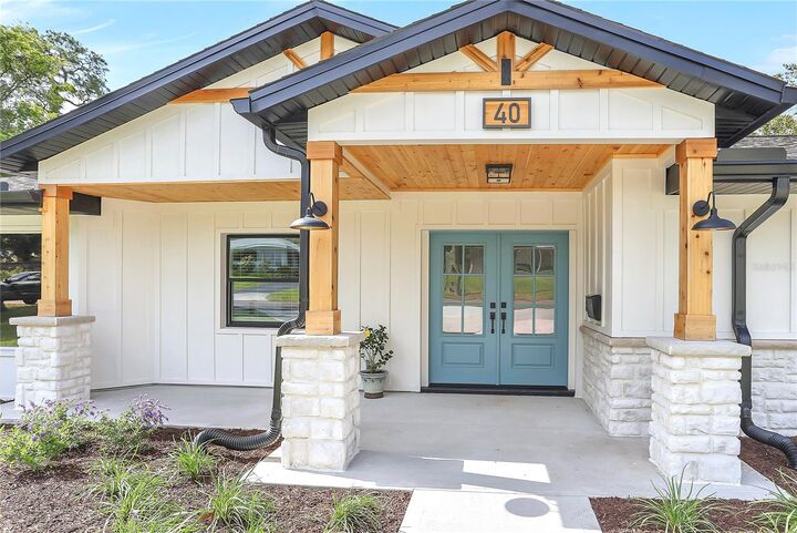 Property Photo:  40 W Laurel Street  FL 32703 