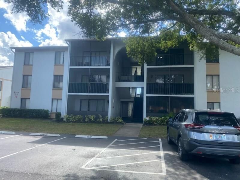 Property Photo: 8215 Sun Spring Circle 23 FL 32825