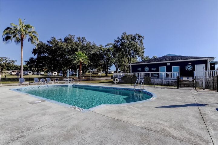 Property Photo:  10151 Hamp Drive  FL 33525 