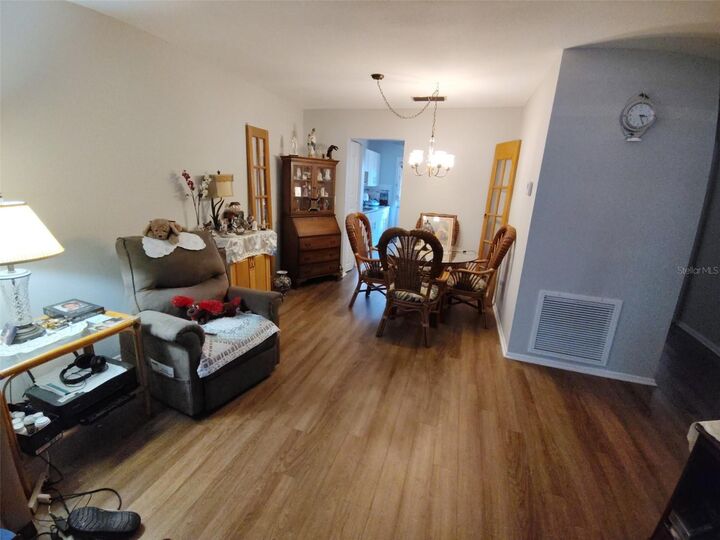 Property Photo:  5971 Terrace Park Drive N 102  FL 33709 