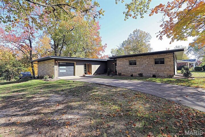 2717 Jewel Drive  Cape Girardeau MO 63703 photo