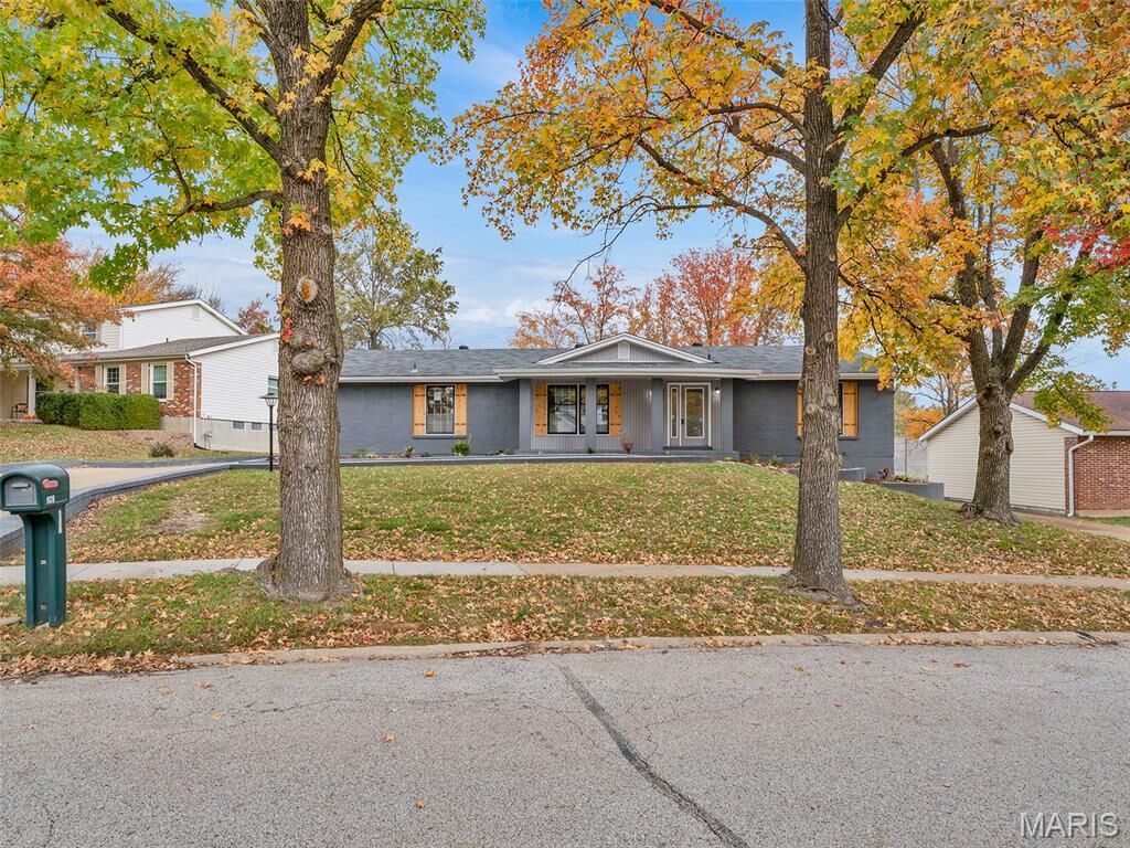 Property Photo:  828 Windmill Drive  MO 63011 
