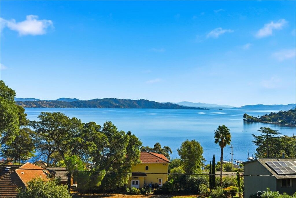 Property Photo:  2965 S Lake  CA 95451 