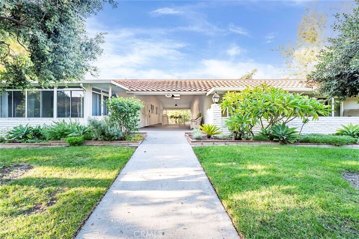 803 Ronda Mendoza N  Laguna Woods CA 92637 photo