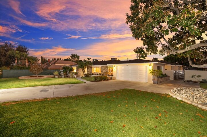 Property Photo: 182 W Wistaria CA 91007