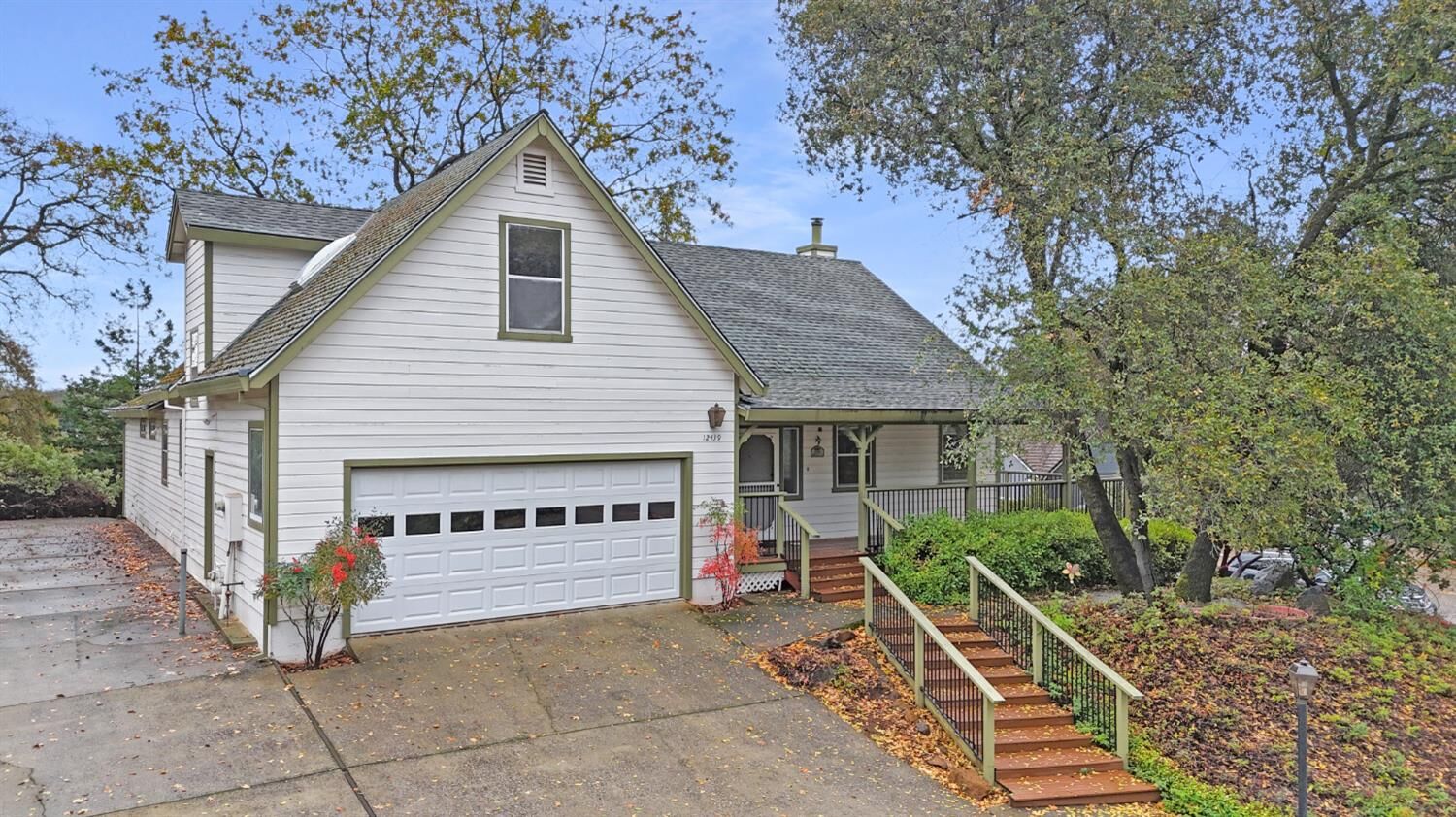 Property Photo:  12439 Homestead Way  CA 95603 