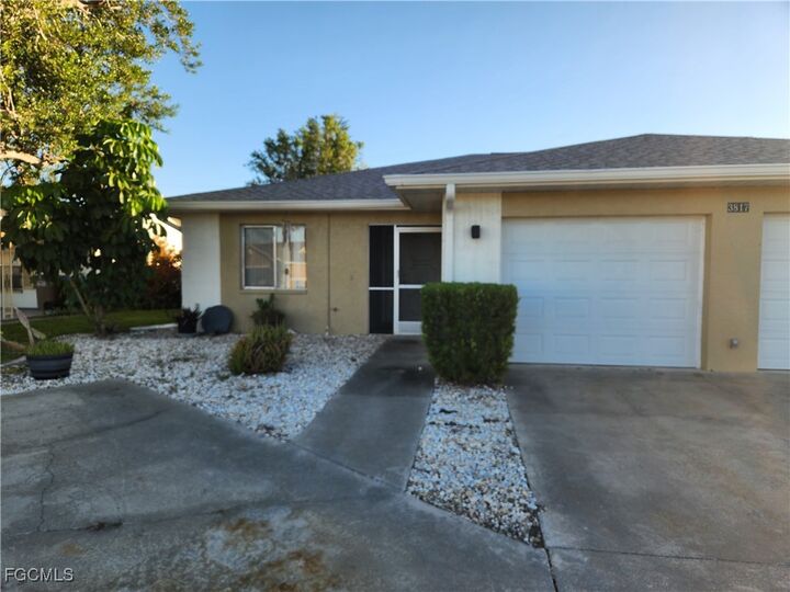 Property Photo:  3817 SE 11th Avenue A  FL 33904 