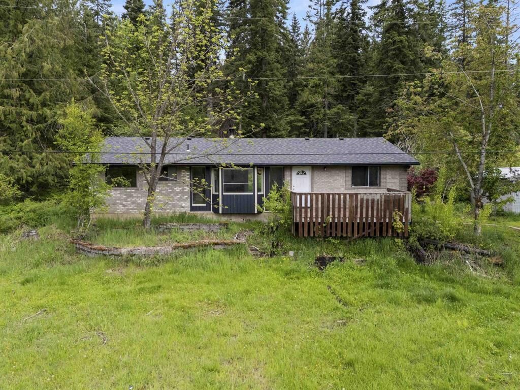 Property Photo:  2362 Nicholson Rd  WA 99009 