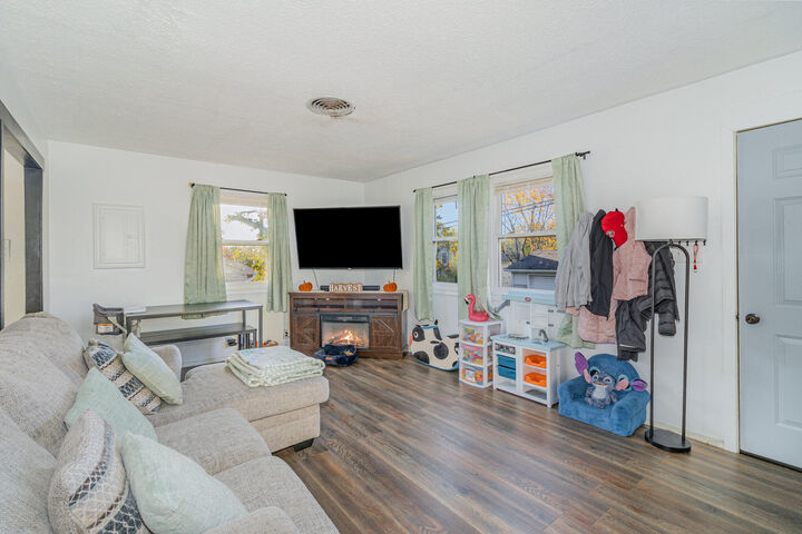 Property Photo:  459 Fox Street  KY 41018 